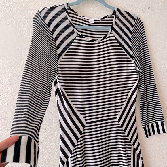 Diane Von Furstenberg Black and White Striped Long Sleeve Dress - Picture 4 of 13